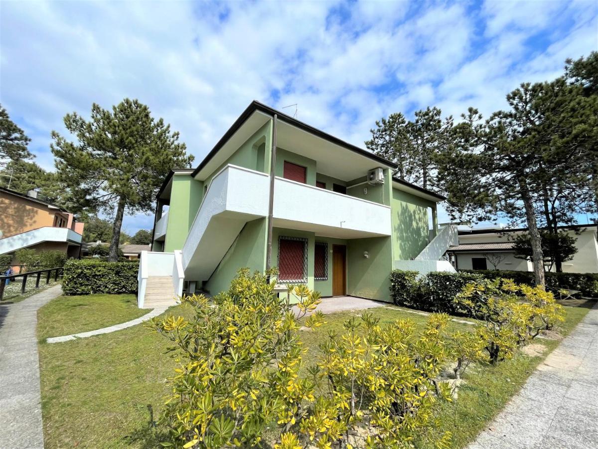 Villaggio Azzurro - Appartamenti Bibione Bagian luar foto