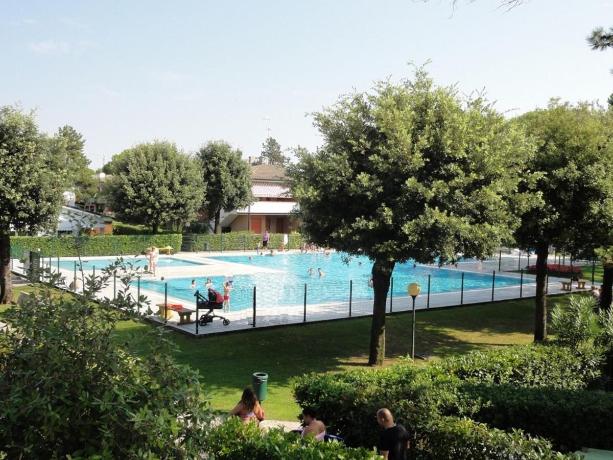 Villaggio Azzurro - Appartamenti Bibione Bagian luar foto