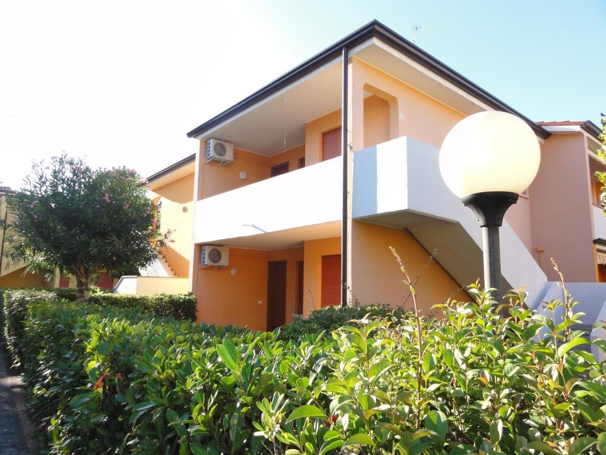 Villaggio Azzurro - Appartamenti Bibione Ruang foto